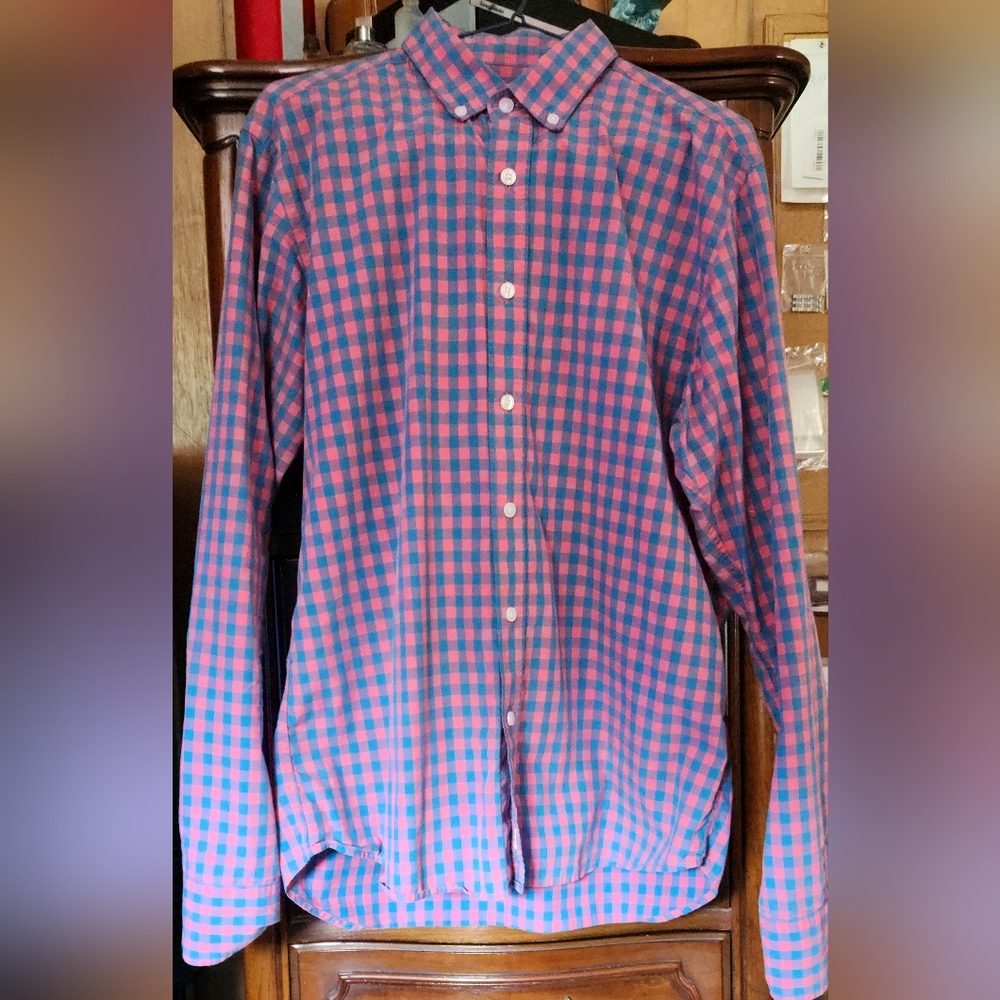 Untuckit Men's Med LS Slim Fit casual dress shirt Beautiful